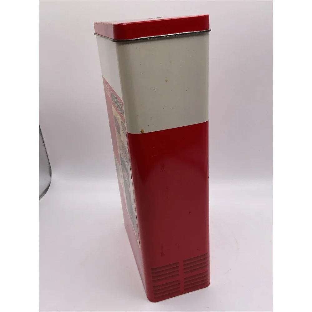 Coca Cola 1999 Coke Vending Machine Tin with 3 pc. 8 oz. Glass Set inside tin